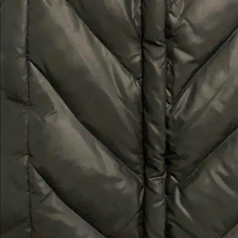 Via Spiga black puffer coat fits below bottom - Picture 2 of 9